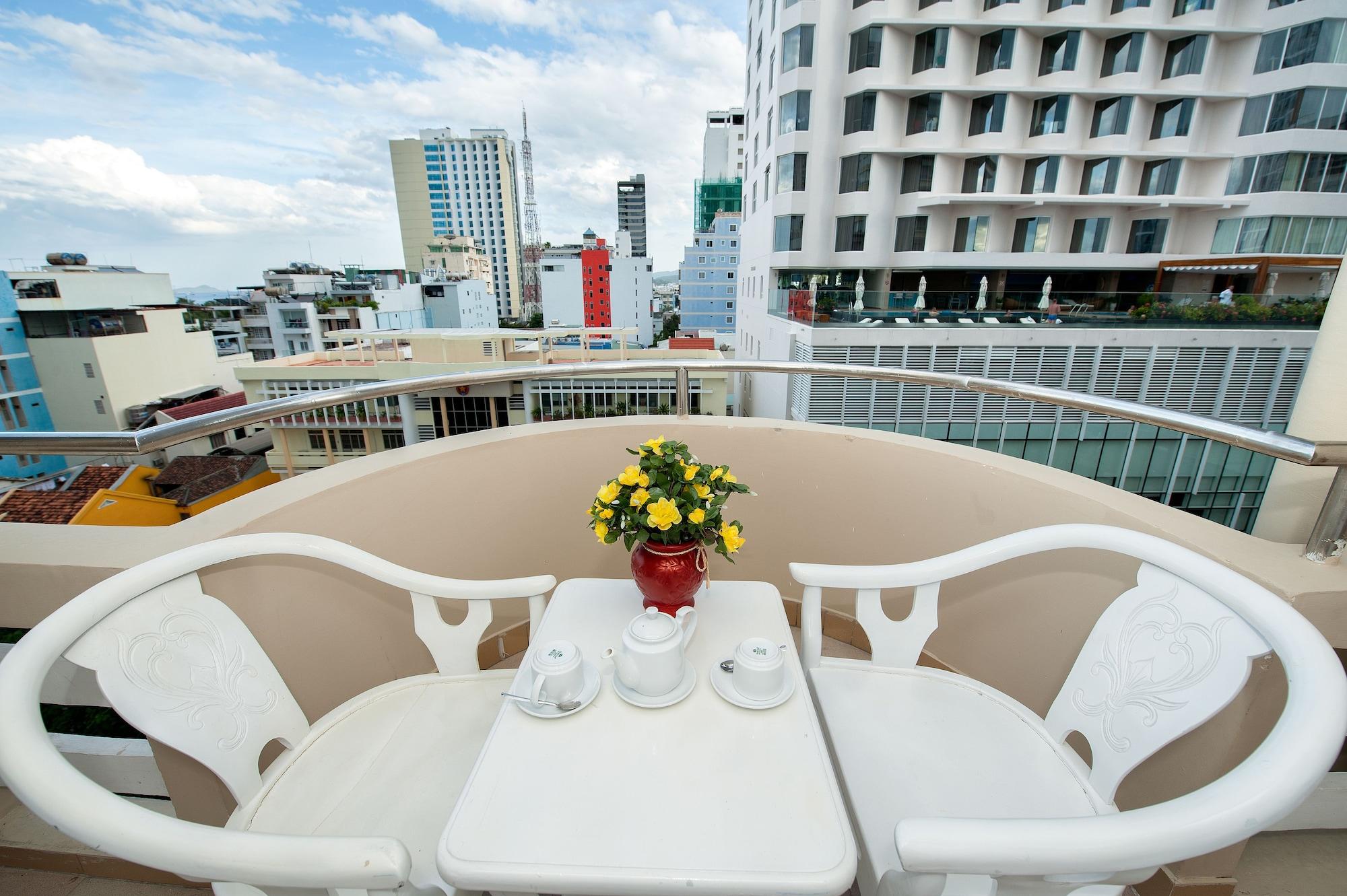 Palm Beach Hotel Nha Trang Exterior foto